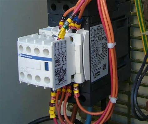 contactors are in electric box|what is an electric contactor.